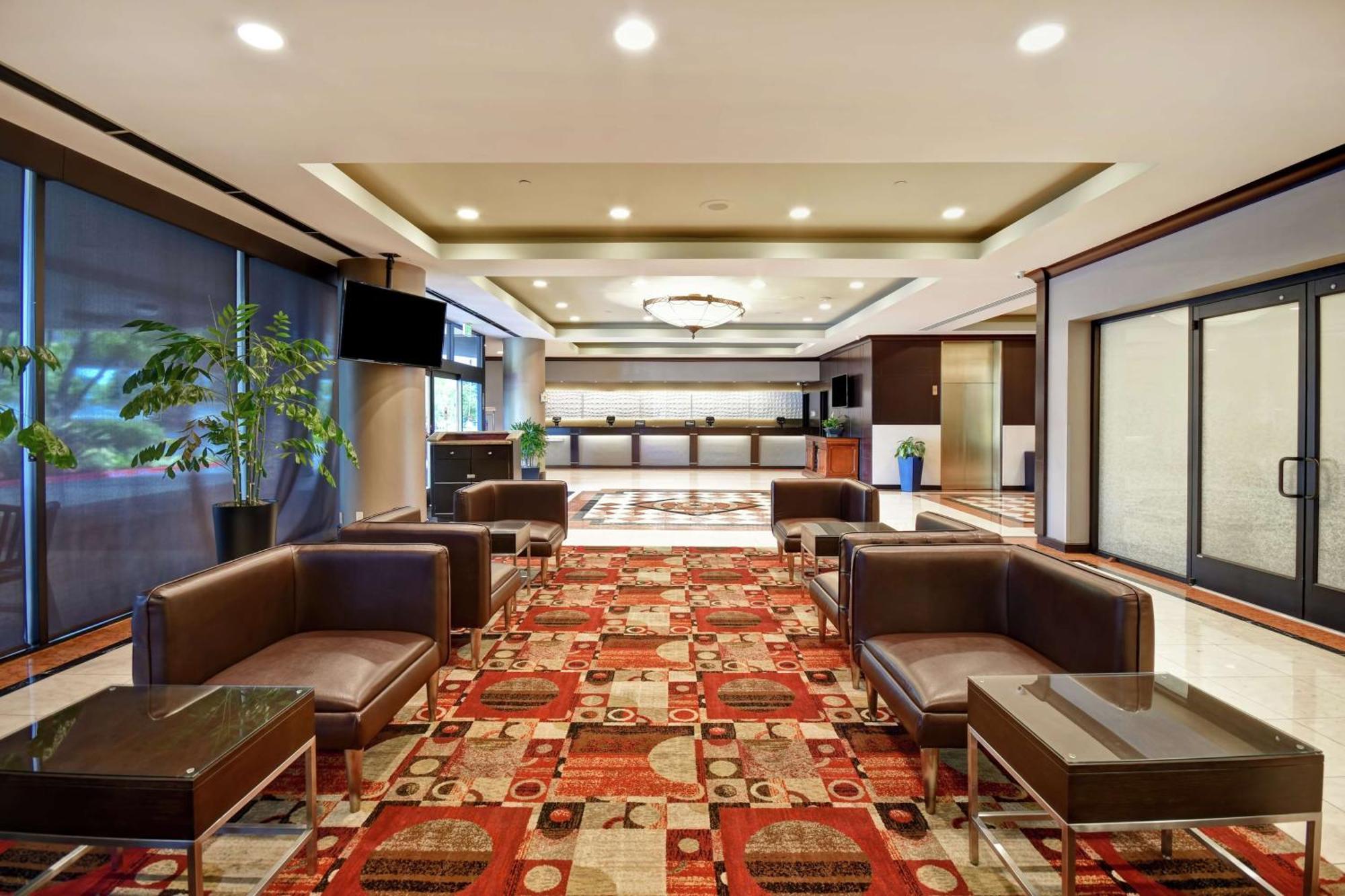 Hotel Doubletree By Hilton At The Club Pleasanton